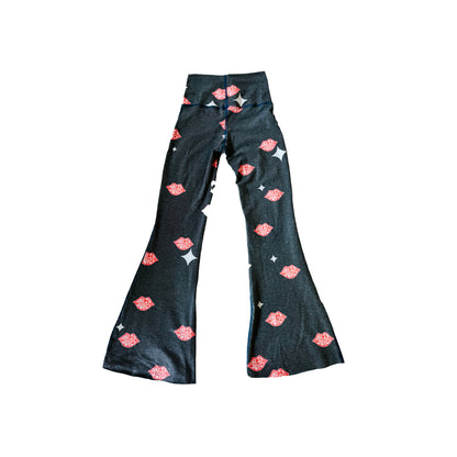 Juicy Ladies “Make It Juicy” Kiss Print Pants